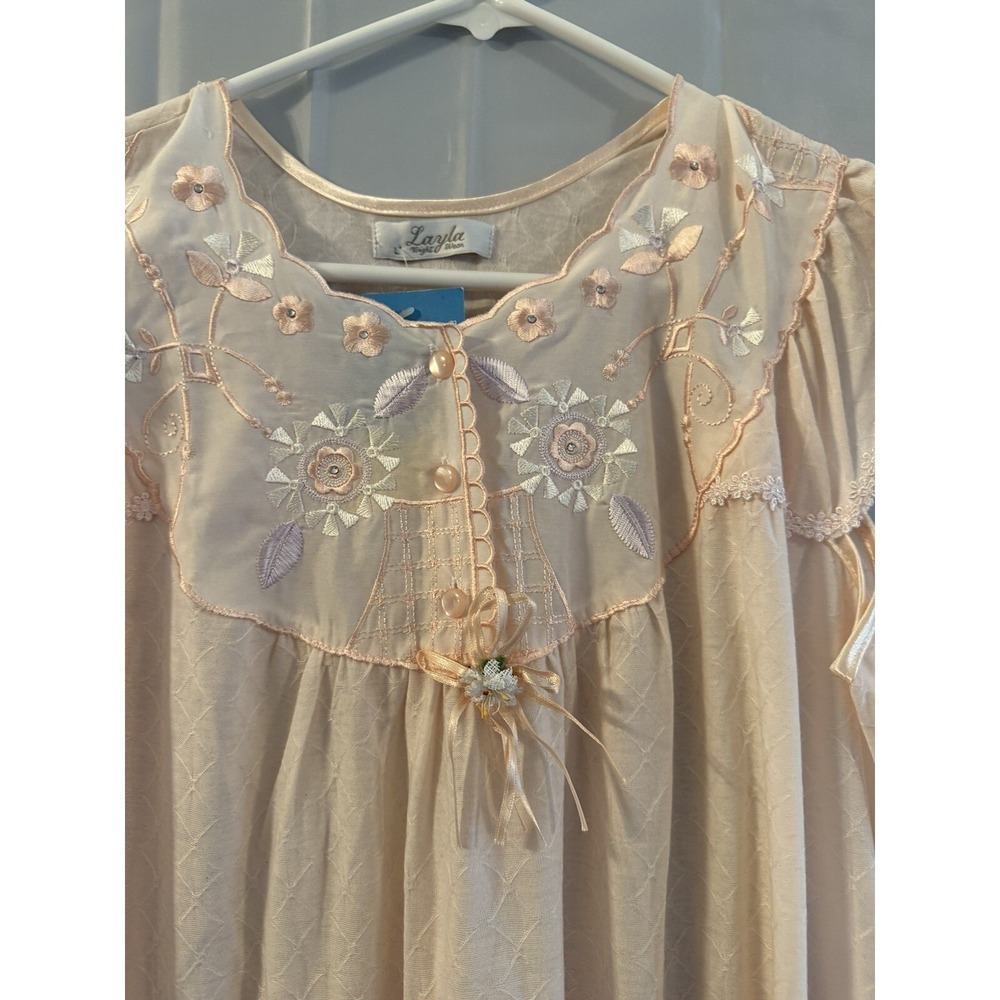Vintage Pink Nightgown Embroidered Short Sleeve Grandma Modest New Pearl Buttons